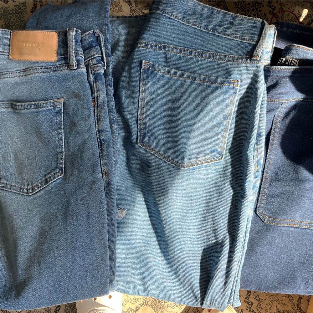 Women’s jeans!